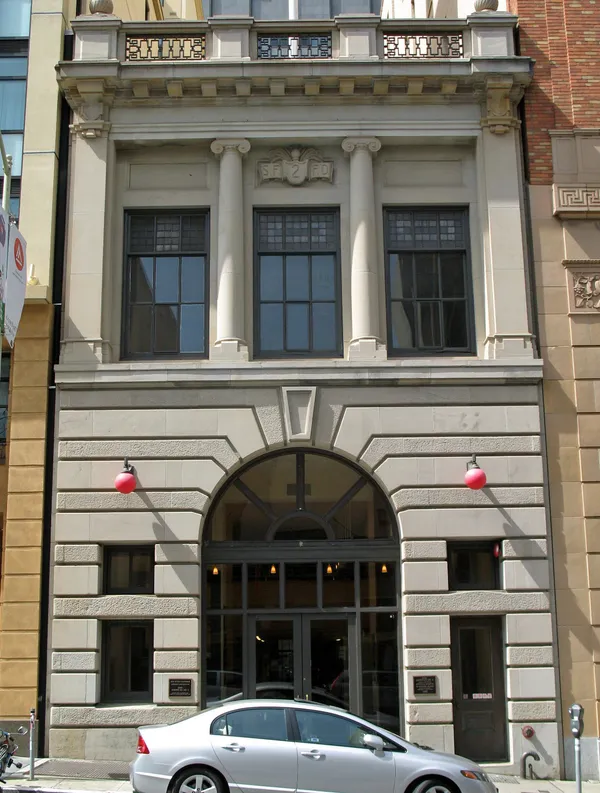 Retired San Francisco firefighter Ken Jones fights stage 4 cancer amid disputed insurance coverage for treatment